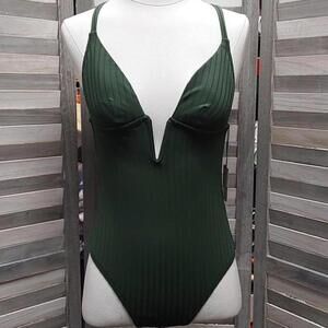 Ribbed Plunge Front V-Wire One Piece Swimsuit | Shade & Shore | X Large (16/18)